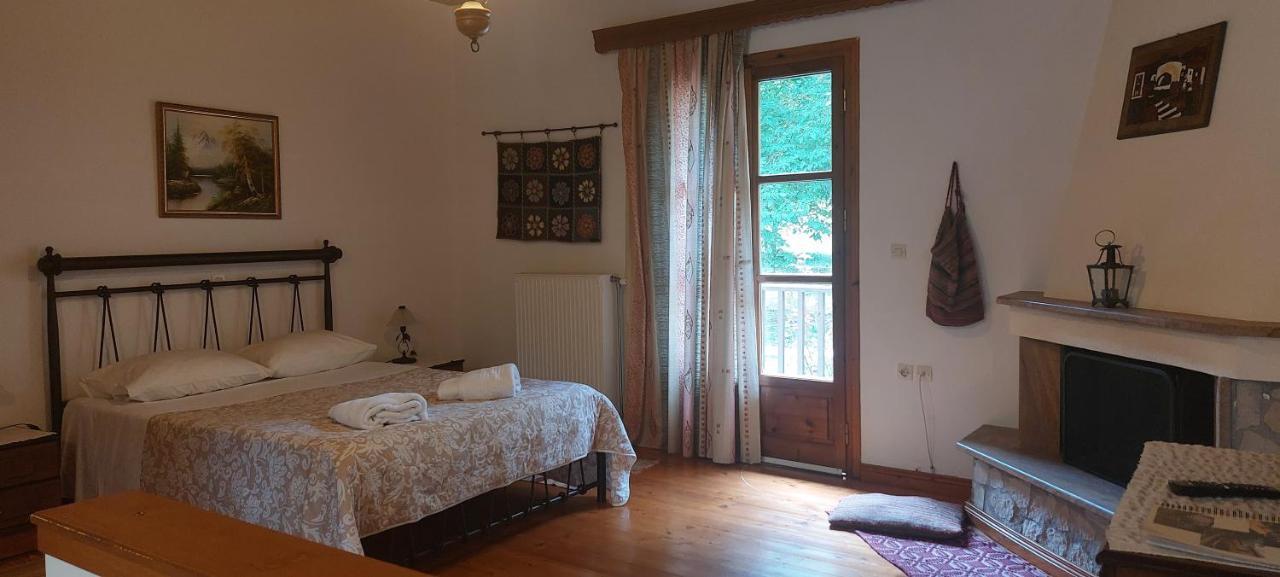 Andrea Sofi Guesthouse Dimitsana Esterno foto