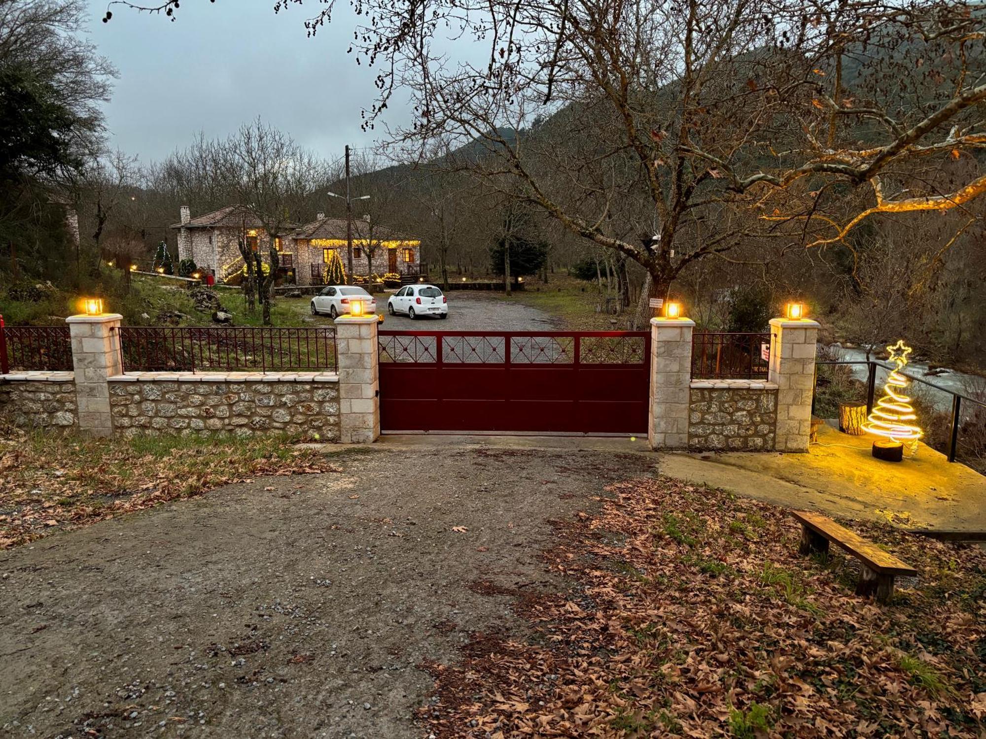 Andrea Sofi Guesthouse Dimitsana Esterno foto