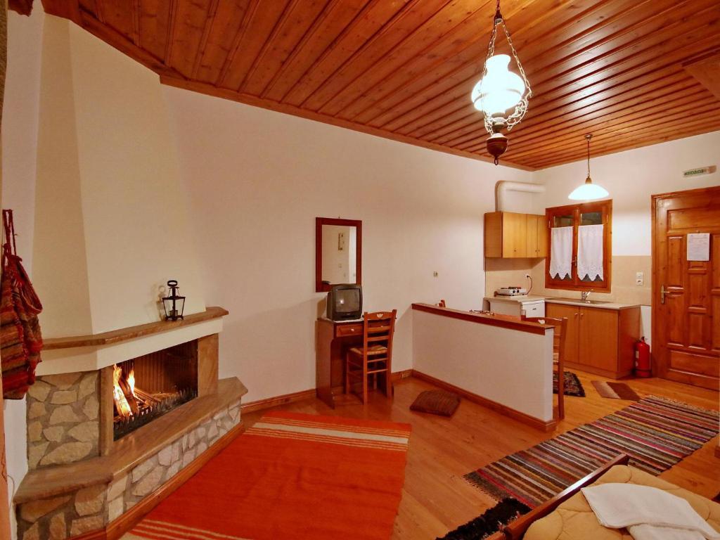 Andrea Sofi Guesthouse Dimitsana Esterno foto