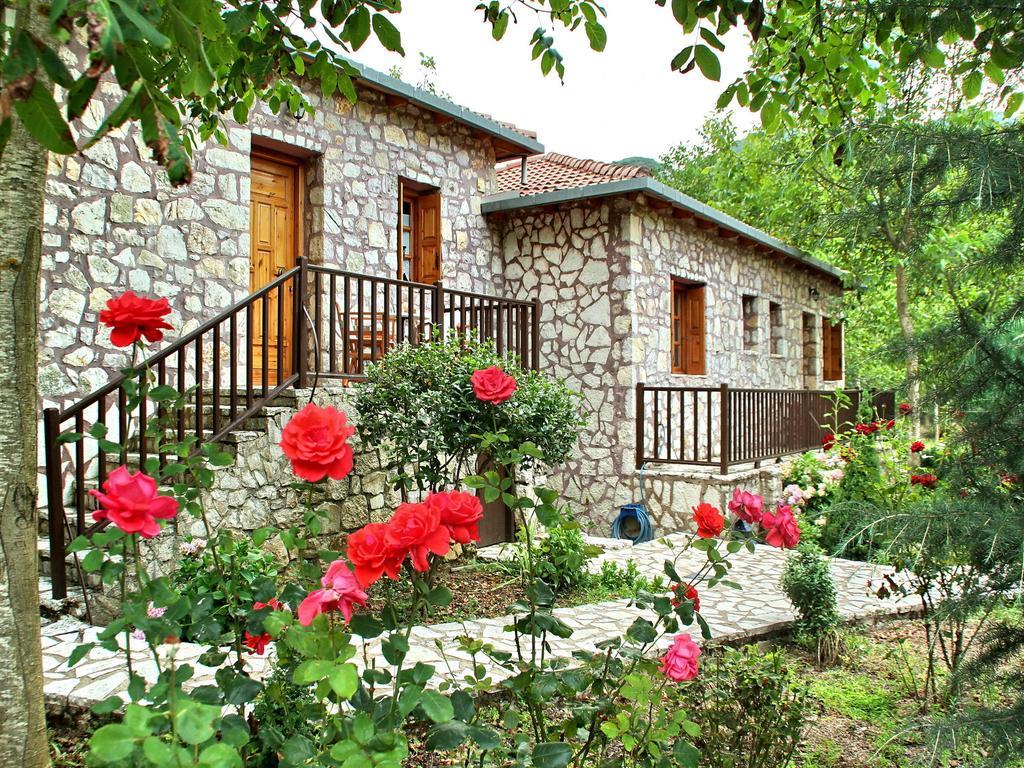 Andrea Sofi Guesthouse Dimitsana Esterno foto