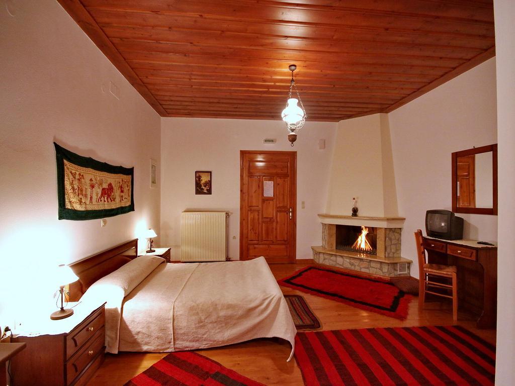 Andrea Sofi Guesthouse Dimitsana Esterno foto